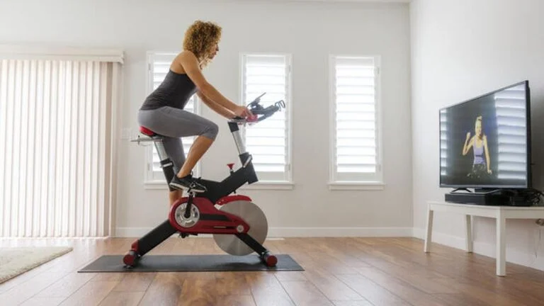 Recumbent Bike Vs Spin Bike – The Age Old Conflict Solved